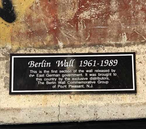 Berlin Wall sign at Frontier