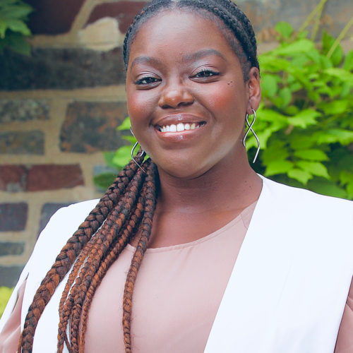 Headshot of Ebonie Simpson 